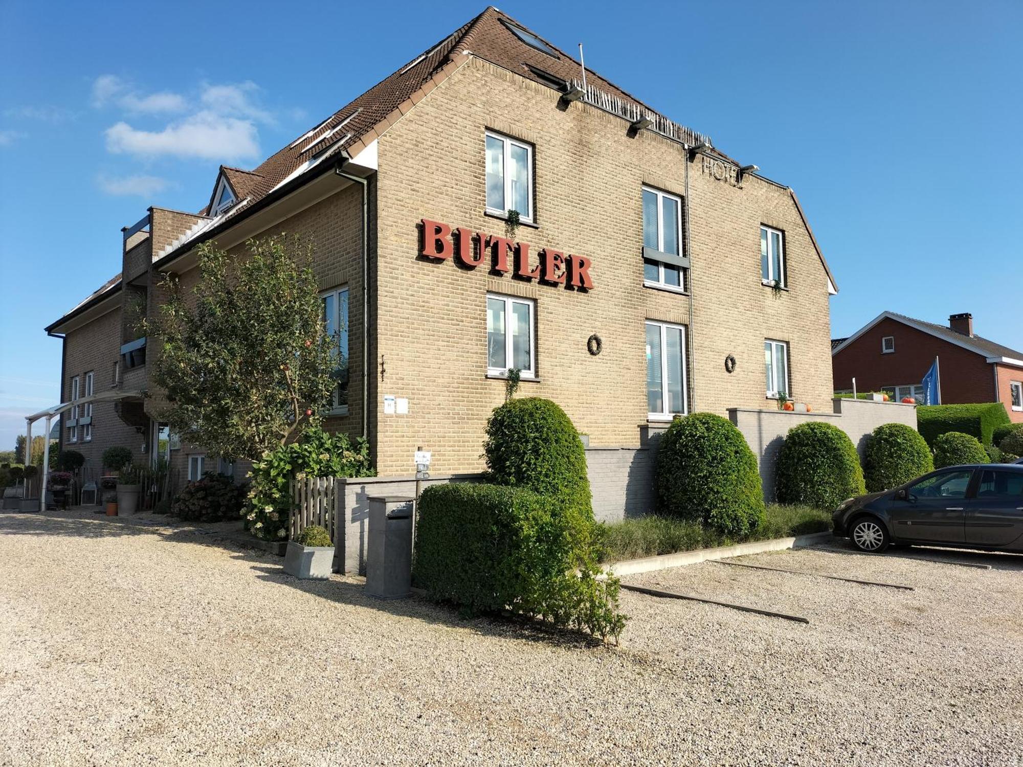 Boutique Hotel Butler Zuienkerke Exterior photo